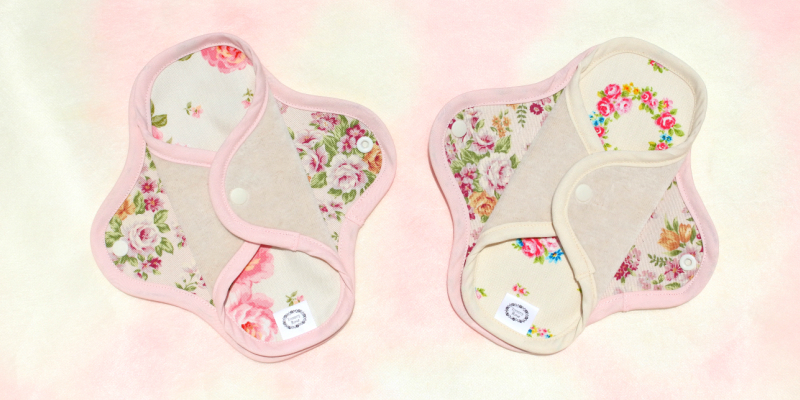 おりものライナー（十字型）２枚35％OFF　４枚42％OFF