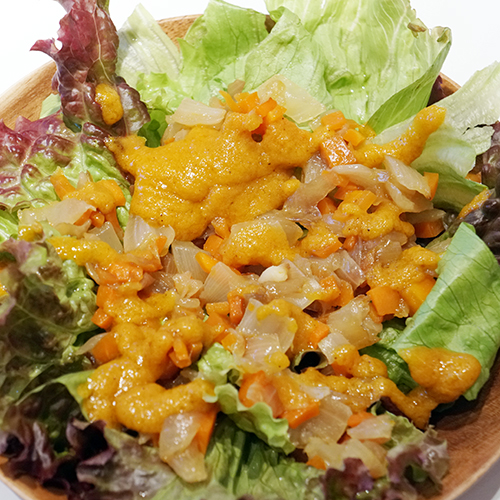 ハーブが香る人参と玉葱のドレッシング